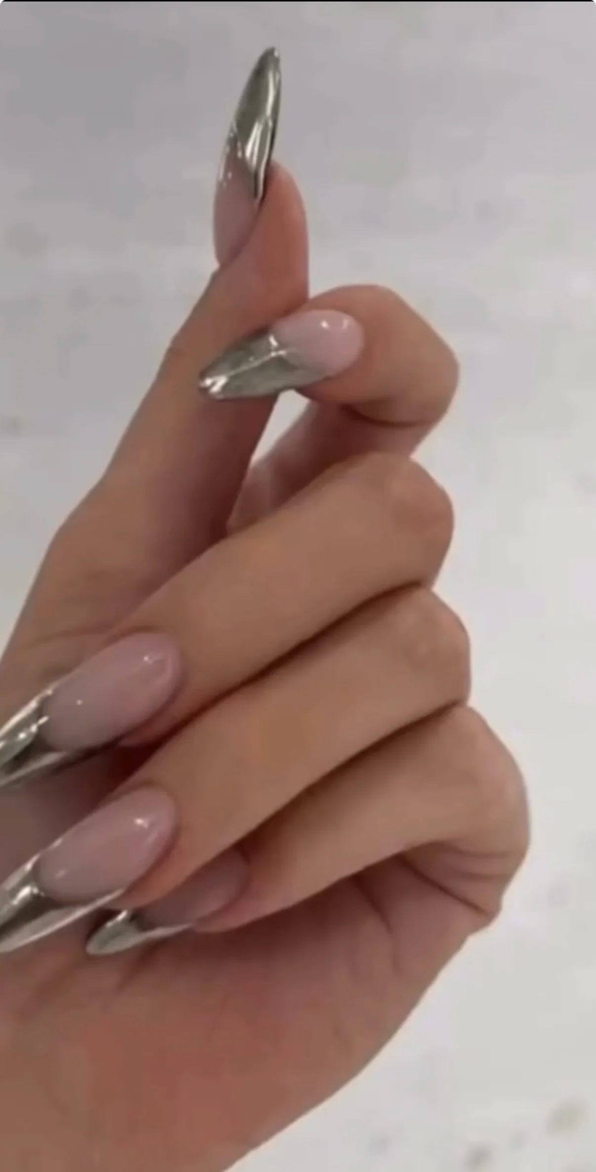 Chrome silver manicure